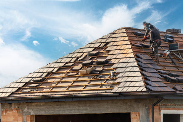 Best Hot Roofs  in Lla Lla East, WA